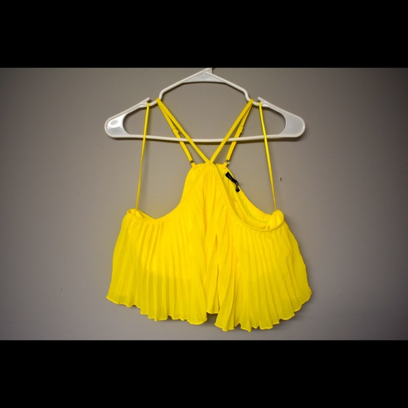 Yellow Set - Picture 3 of 5